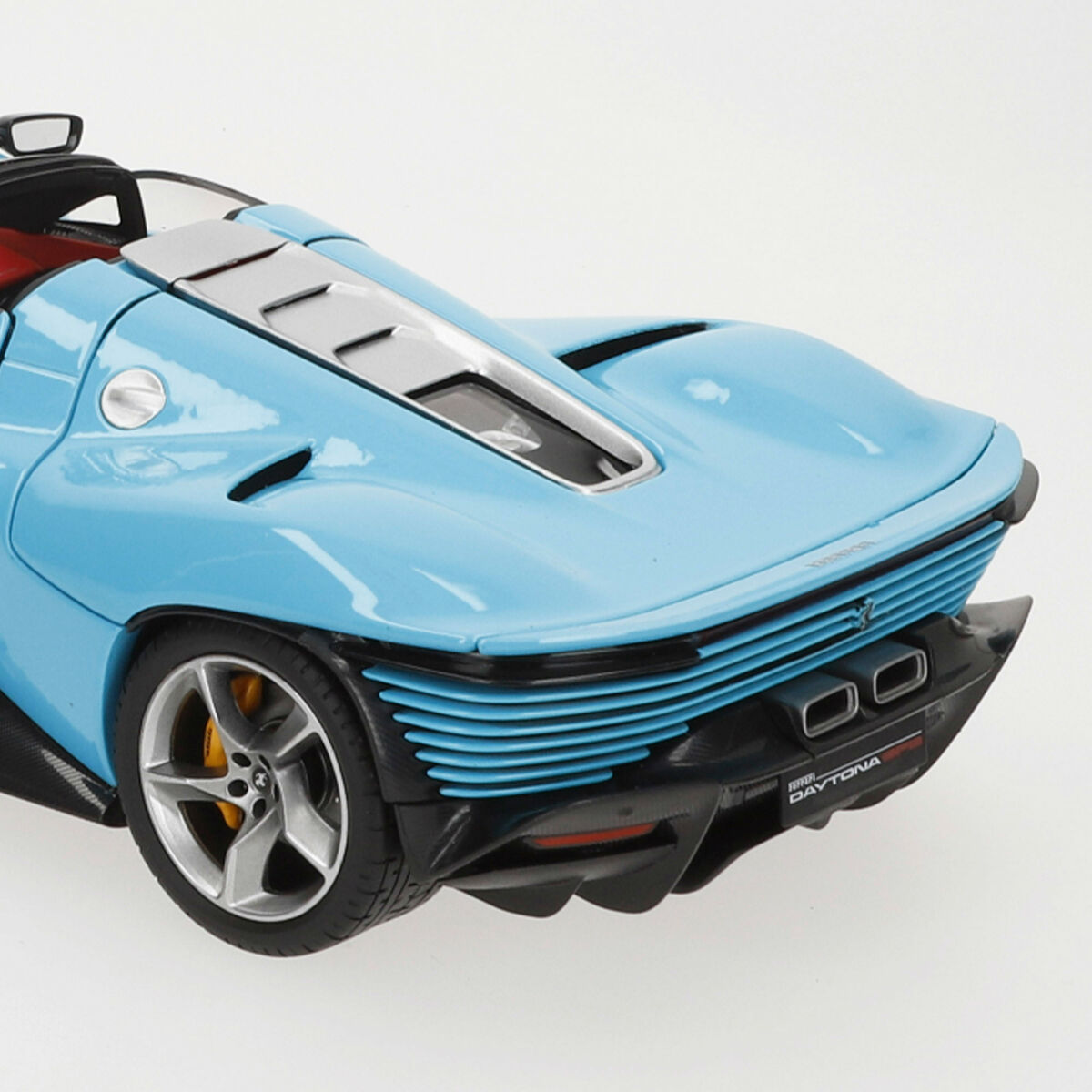 Auto Bburago Ferrari Daytona SP 1:18